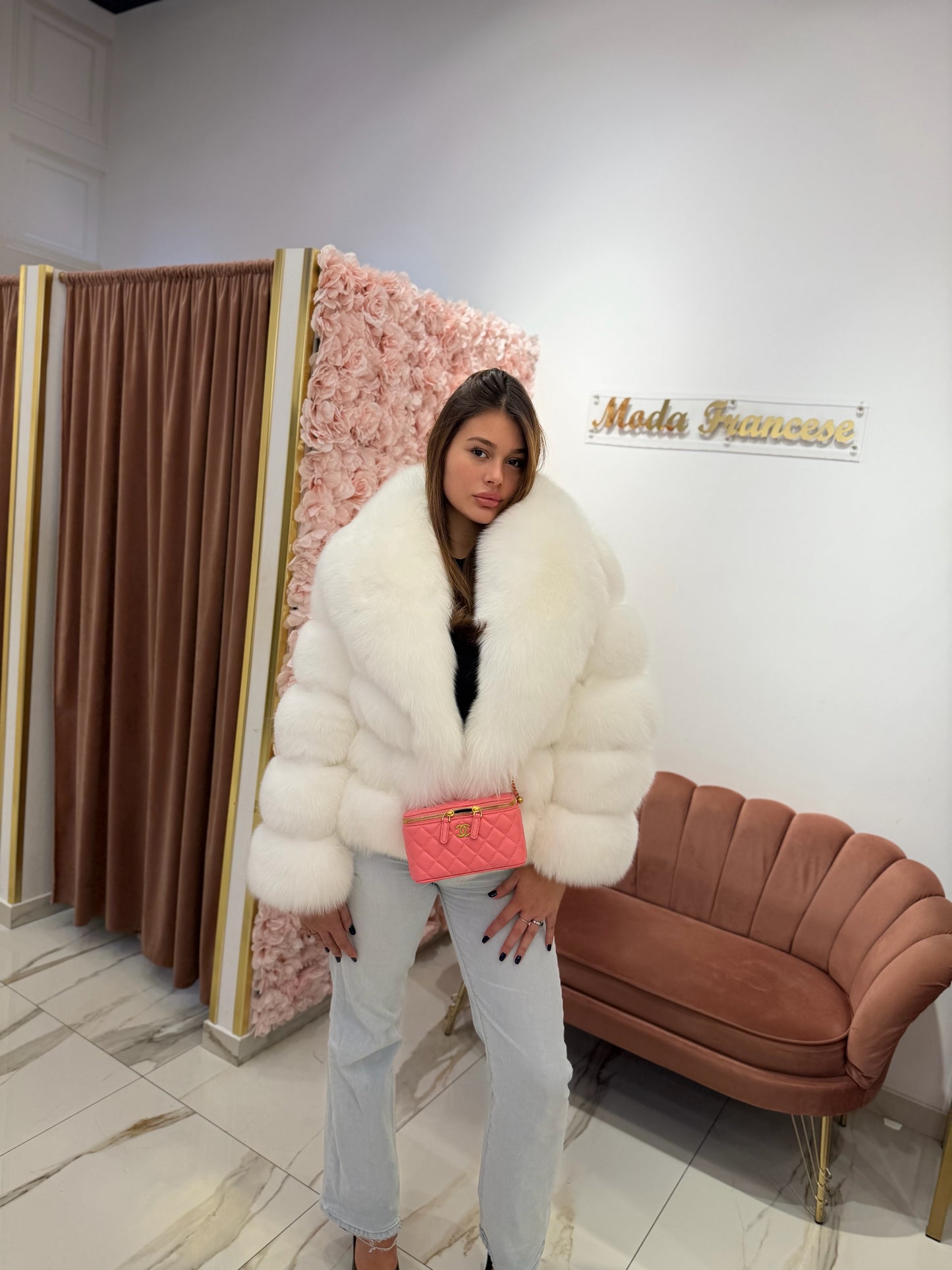 Volpe collo sciallato White